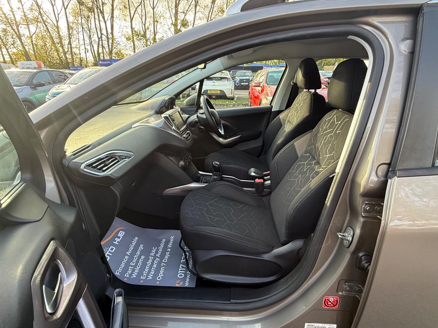 Used Peugeot 2008 2014 for sale - 76387346: Photo 41