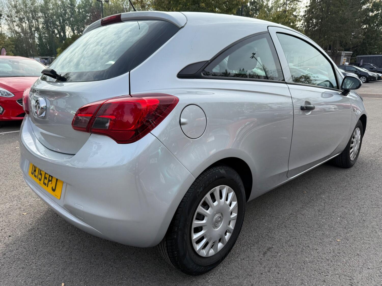 Used Vauxhall Corsa 2015 for sale - 76769645: Photo 6