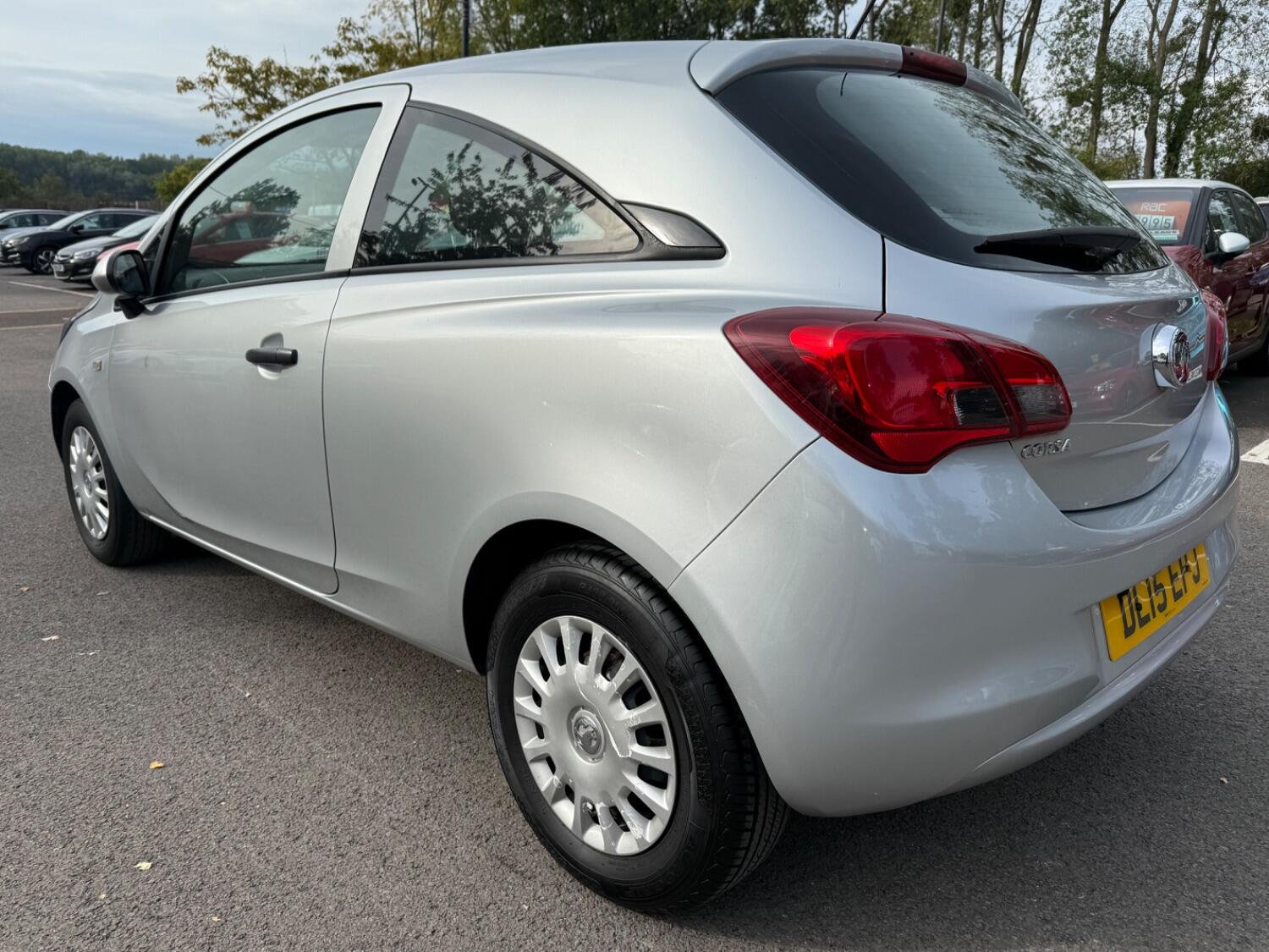 Used Vauxhall Corsa 2015 for sale - 76769645: Photo 7