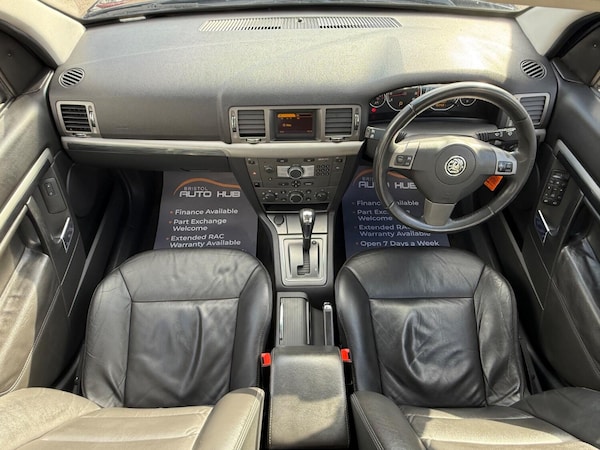Used Vauxhall Vectra 2007 for sale - 76237253: Photo 11