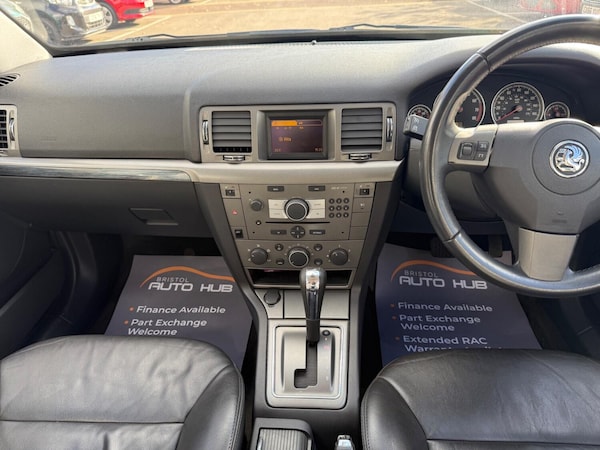 Used Vauxhall Vectra 2007 for sale - 76237253: Photo 23