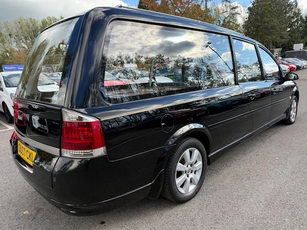 Used Vauxhall Vectra 2007 for sale - 76237253: Photo 6