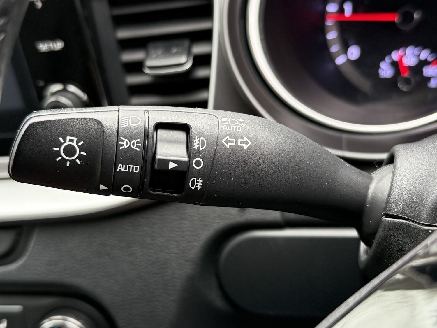 Used Kia Ceed 2020 for sale - 76670757: Photo 48