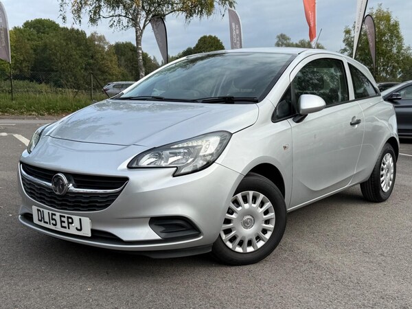 Used Vauxhall Corsa 2015 for sale - 76093646: Photo 2
