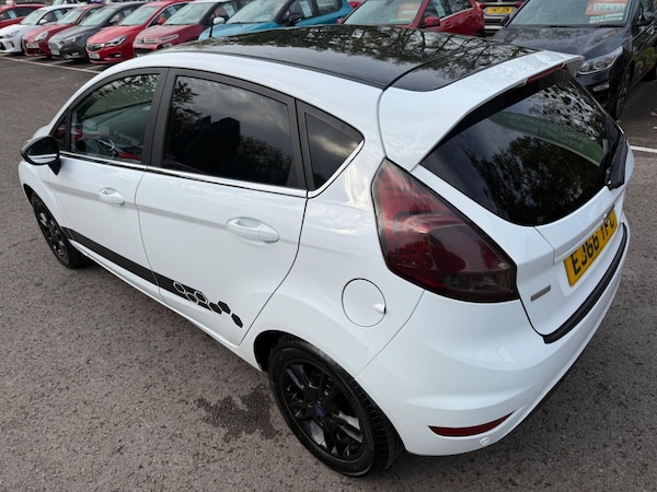 Used Ford Fiesta 2016 for sale - 76149383: Photo 24