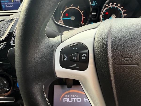 Used Ford Fiesta 2016 for sale - 76149383: Photo 32