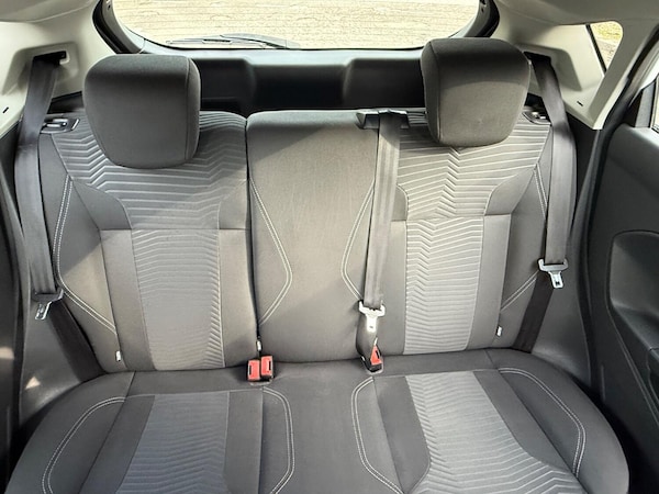 Used Ford Fiesta 2016 for sale - 76149383: Photo 40