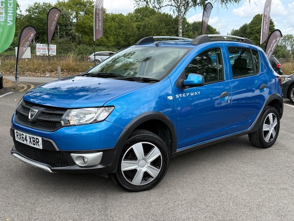 Used Dacia Sandero Stepway 2014 for sale - 75413069: Photo 2