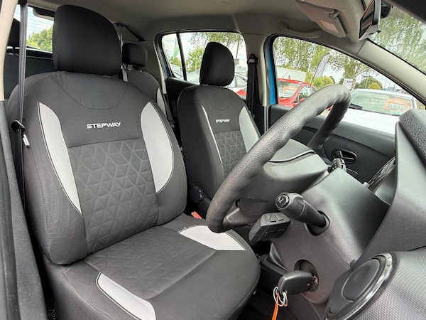 Used Dacia Sandero Stepway 2014 for sale - 75413069: Photo 36