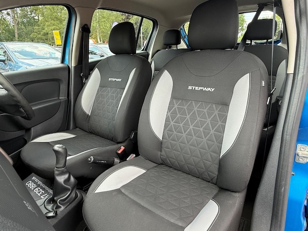Used Dacia Sandero Stepway 2014 for sale - 75413069: Photo 41