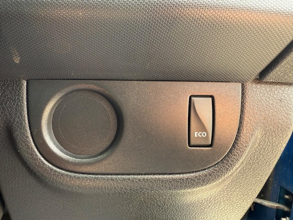 Used Dacia Sandero Stepway 2014 for sale - 75413069: Photo 42