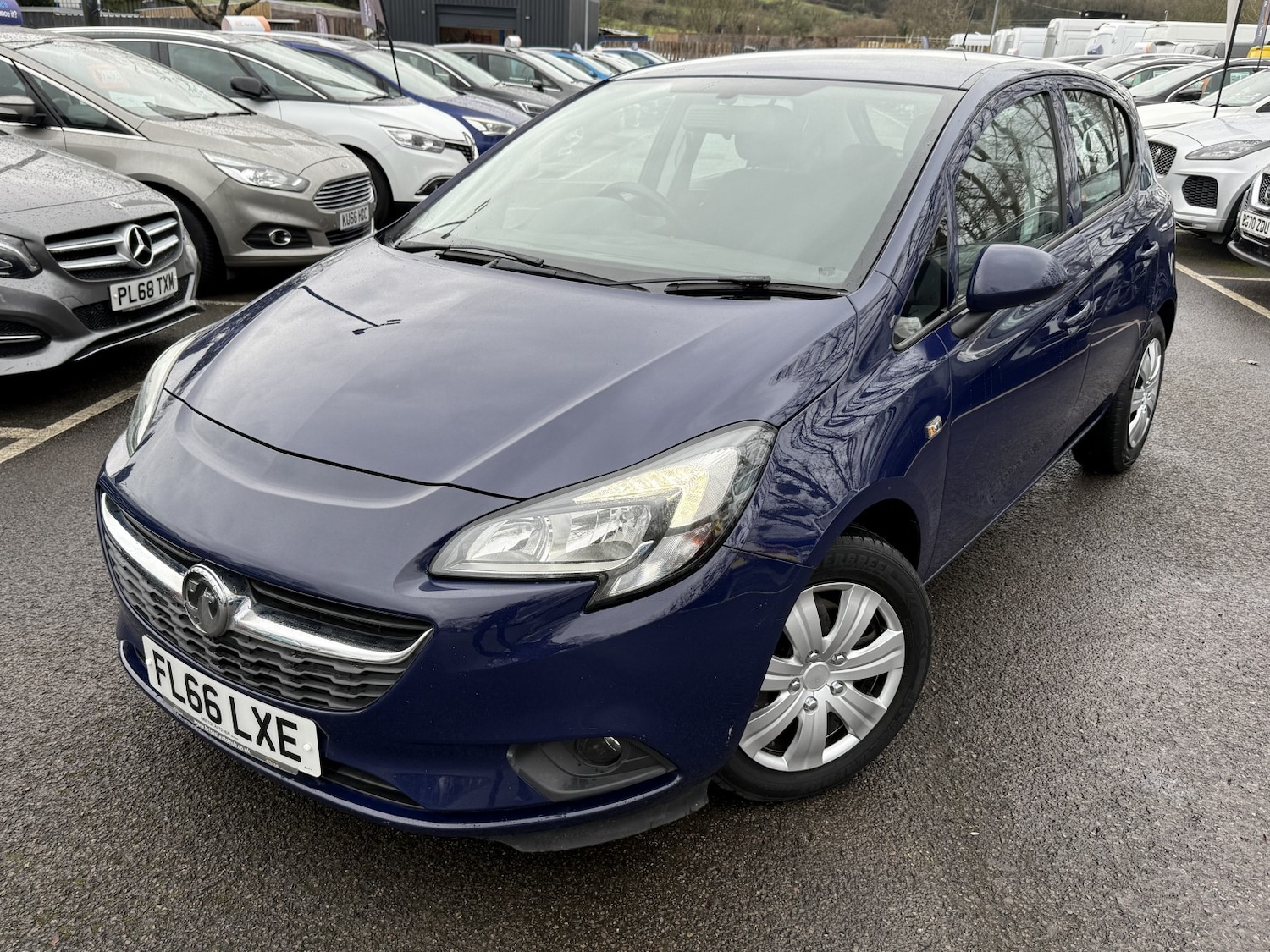Used Vauxhall Corsa 2016 for sale - 77189206: Photo 4
