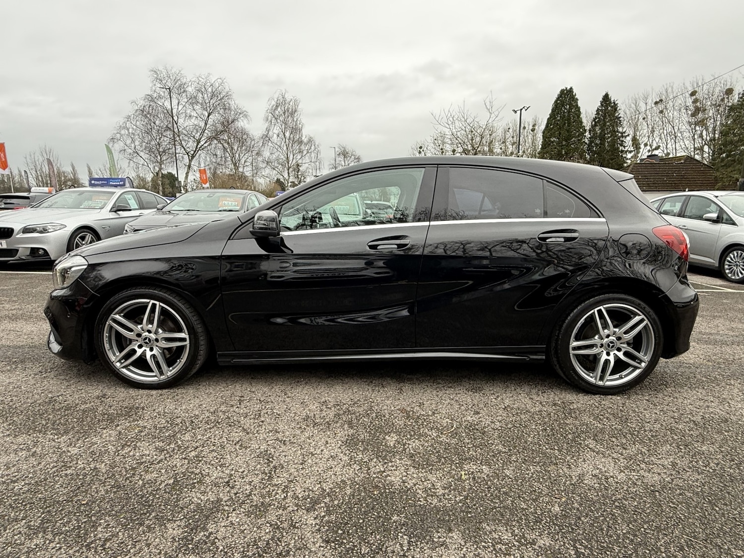 Used Mercedes-Benz A-Class 2017 for sale - 77622528: Photo 7