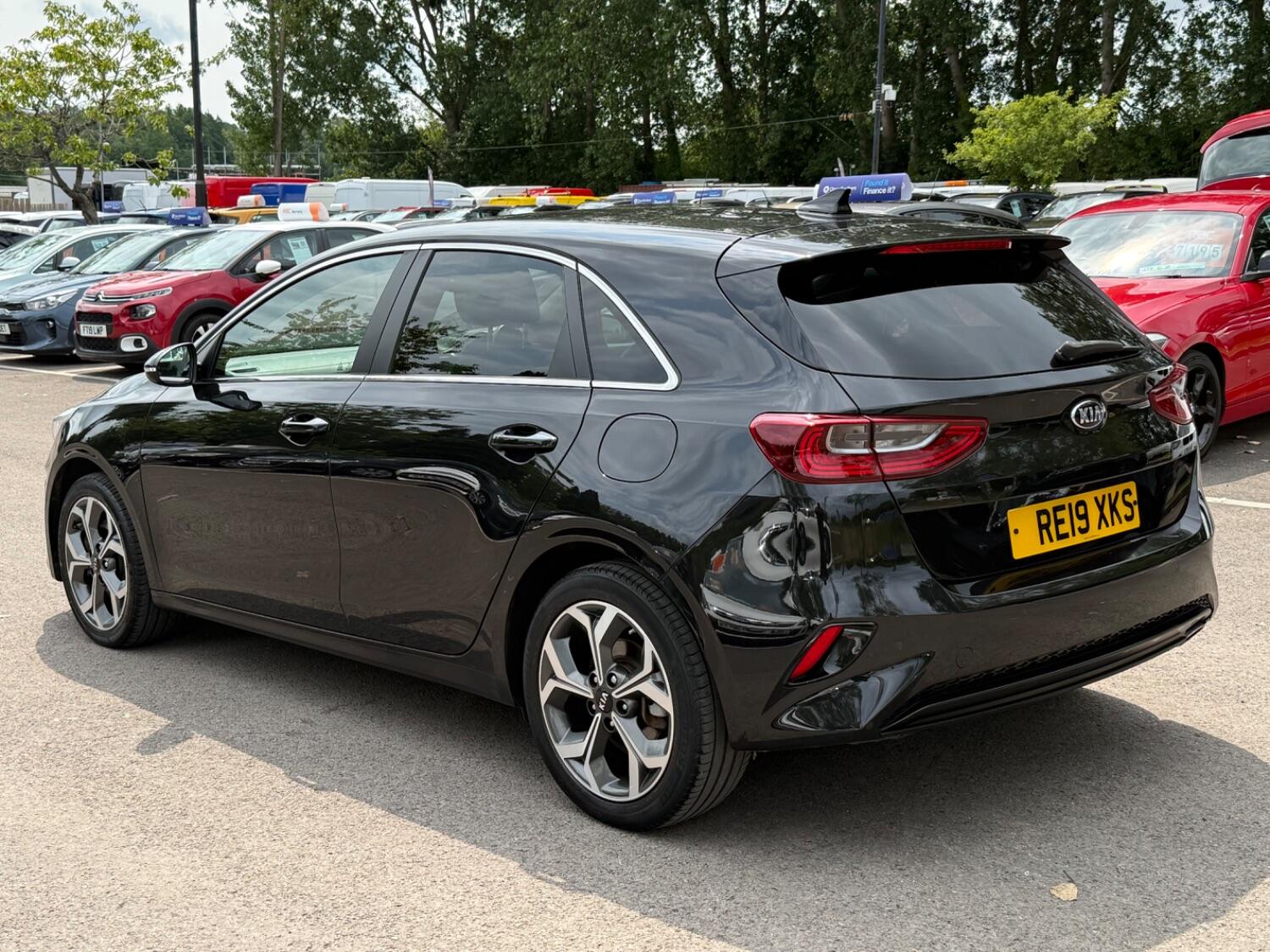 Used Kia Ceed 2019 for sale - 76618596: Photo 16