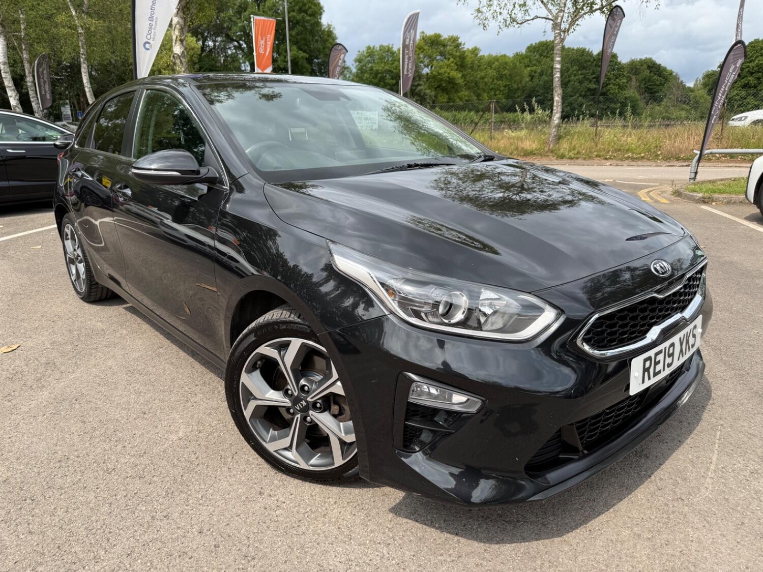 Used Kia Ceed 2019 for sale - 76618596: Photo 4