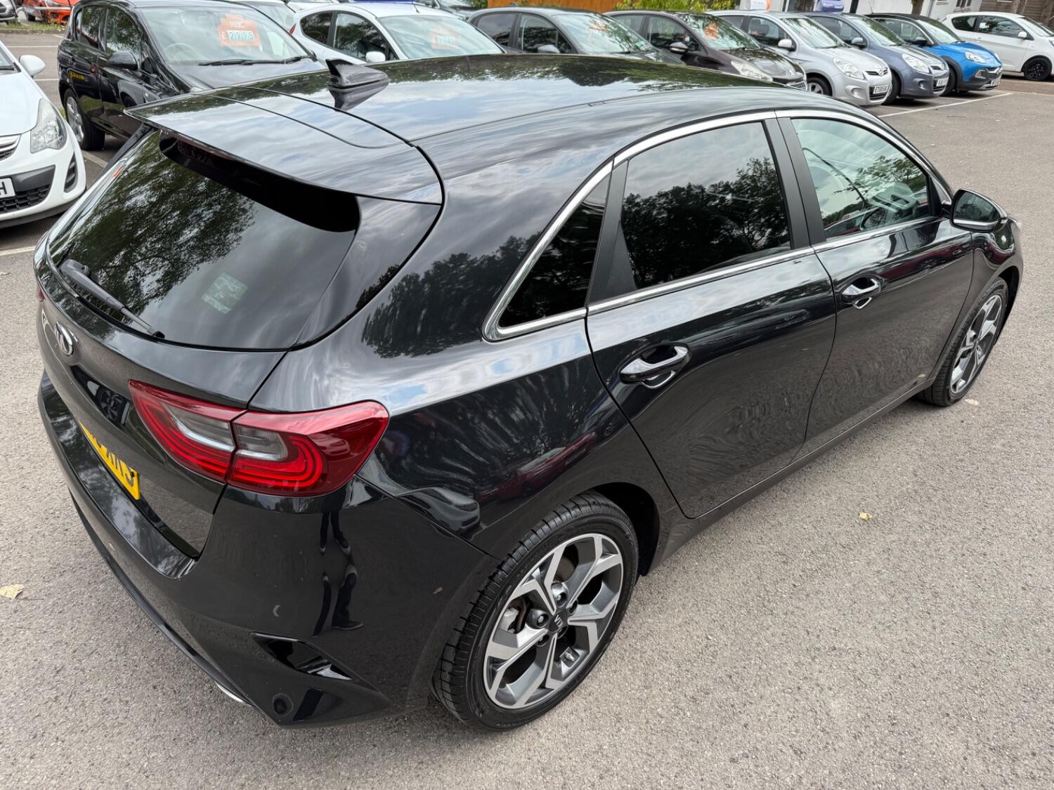 Used Kia Ceed 2019 for sale - 76618596: Photo 8