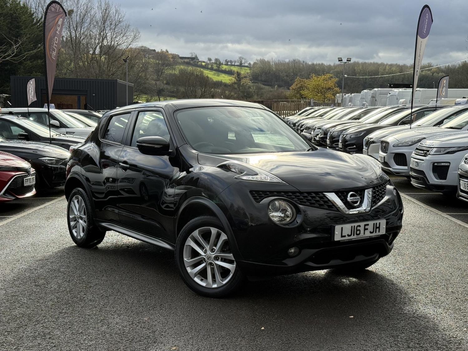 Used Nissan Juke 2016 for sale - 76793383: Photo 1