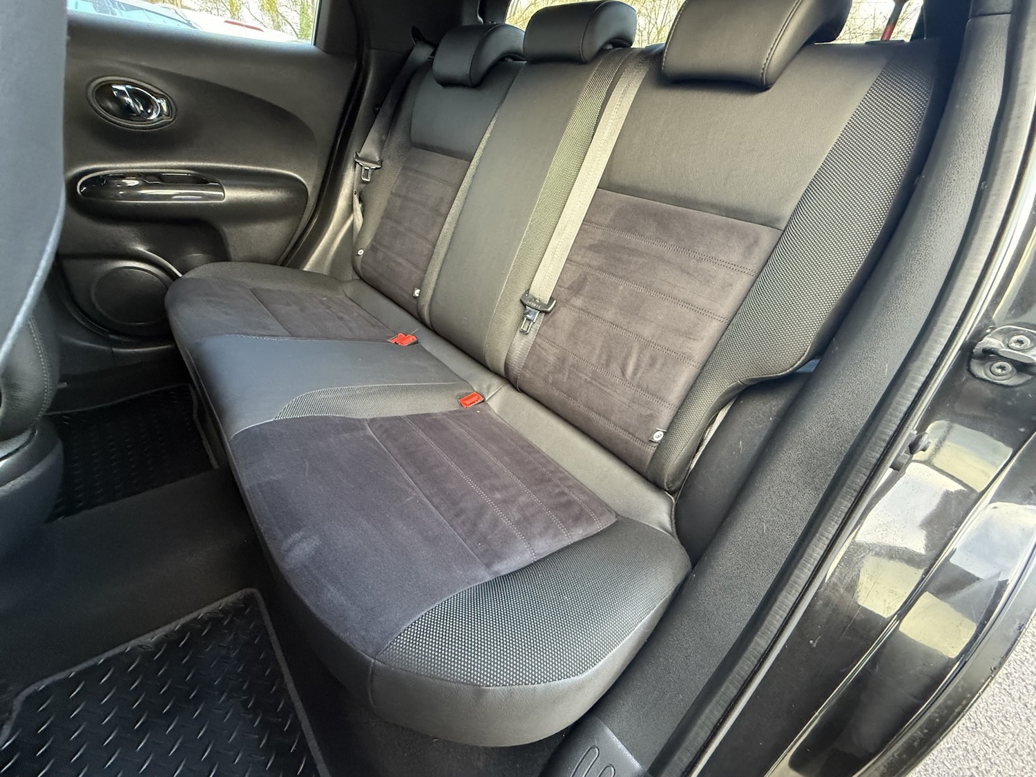 Used Nissan Juke 2016 for sale - 76793383: Photo 37