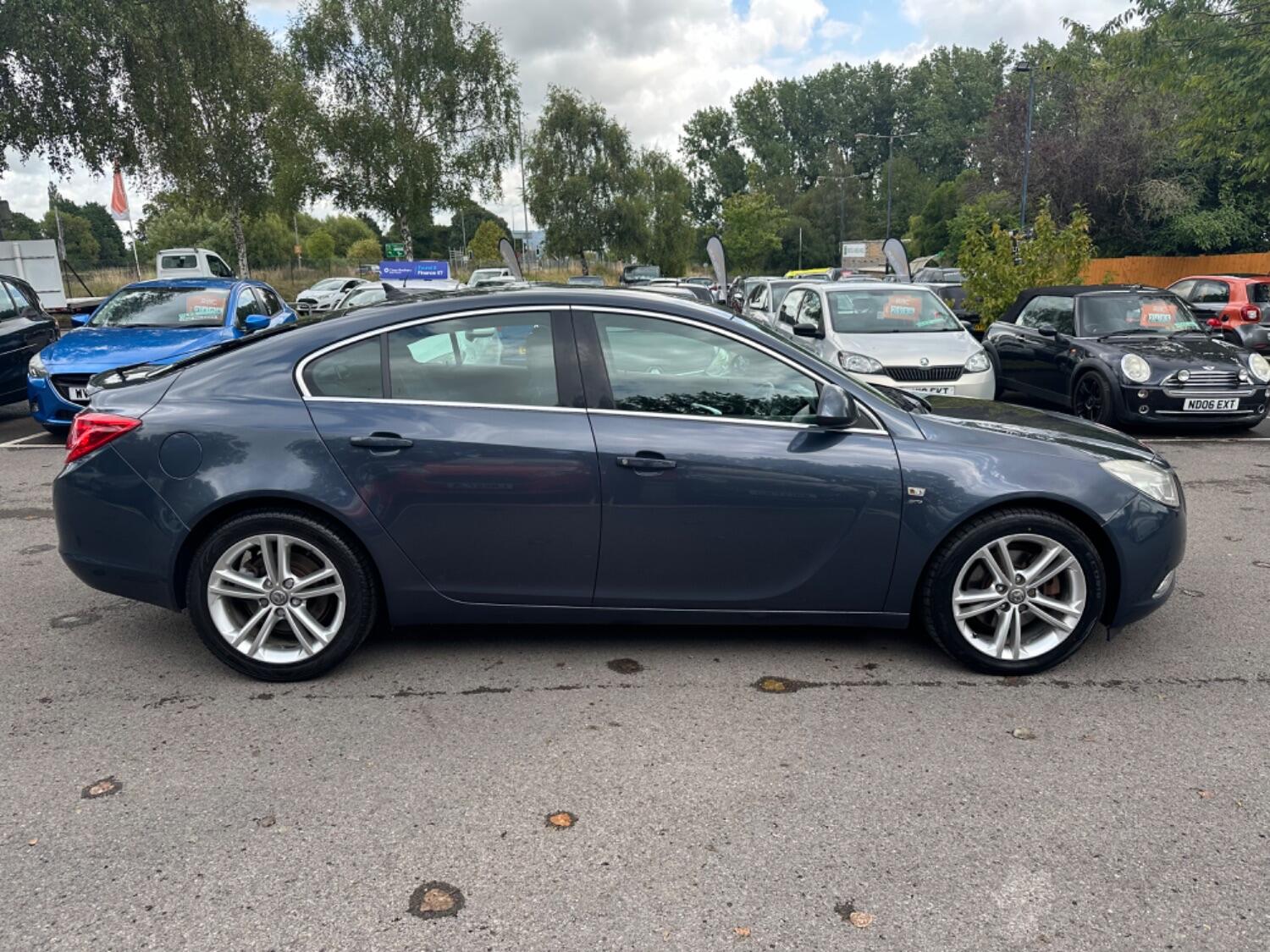 Used Vauxhall Insignia 2011 for sale - 77715100: Photo 6
