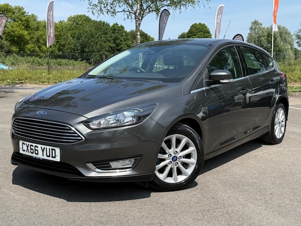 Used Ford Focus 2016 for sale - 75124486: Photo 2