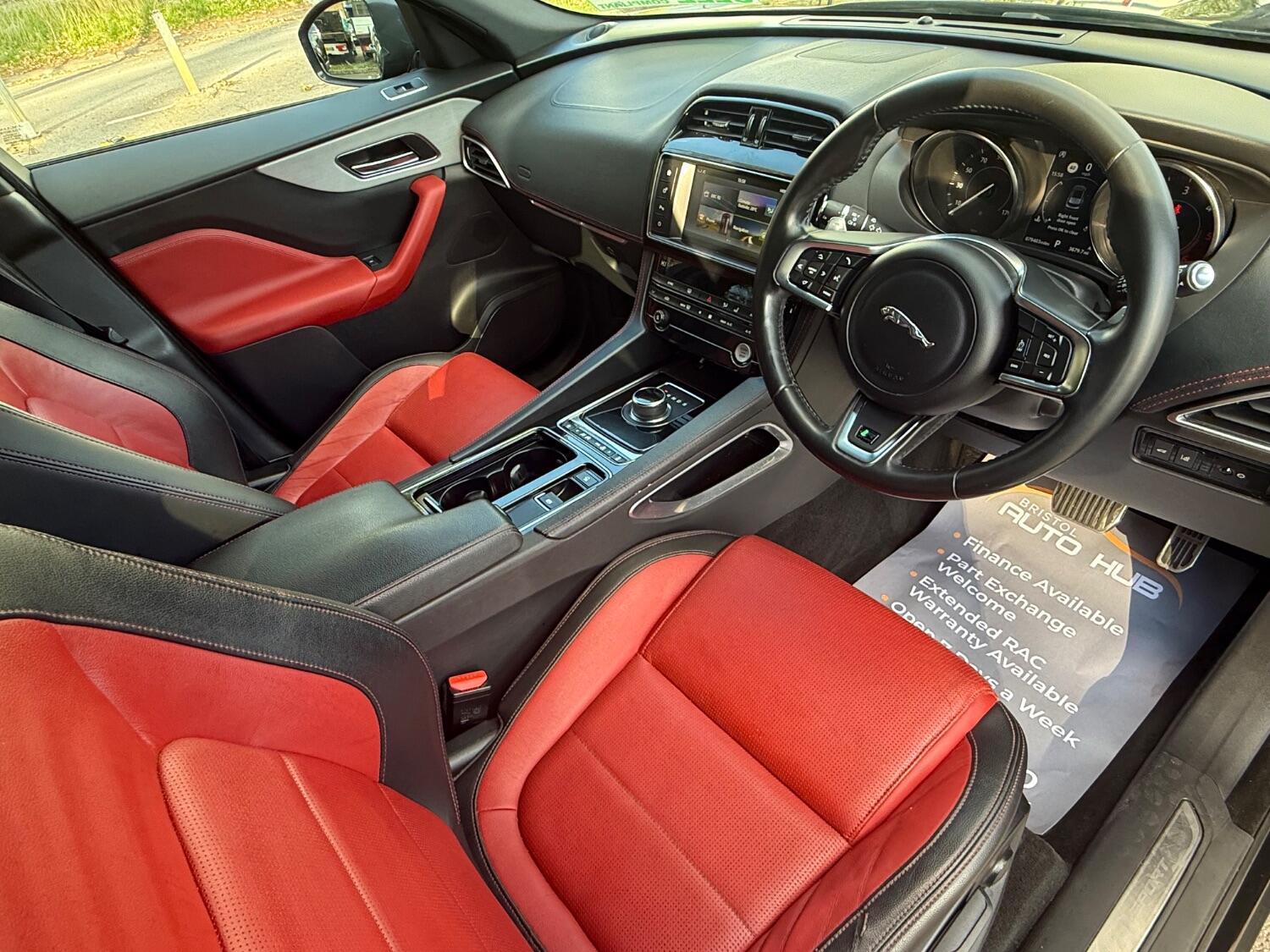 Used Jaguar F-Pace 2018 for sale - 76211775: Photo 12