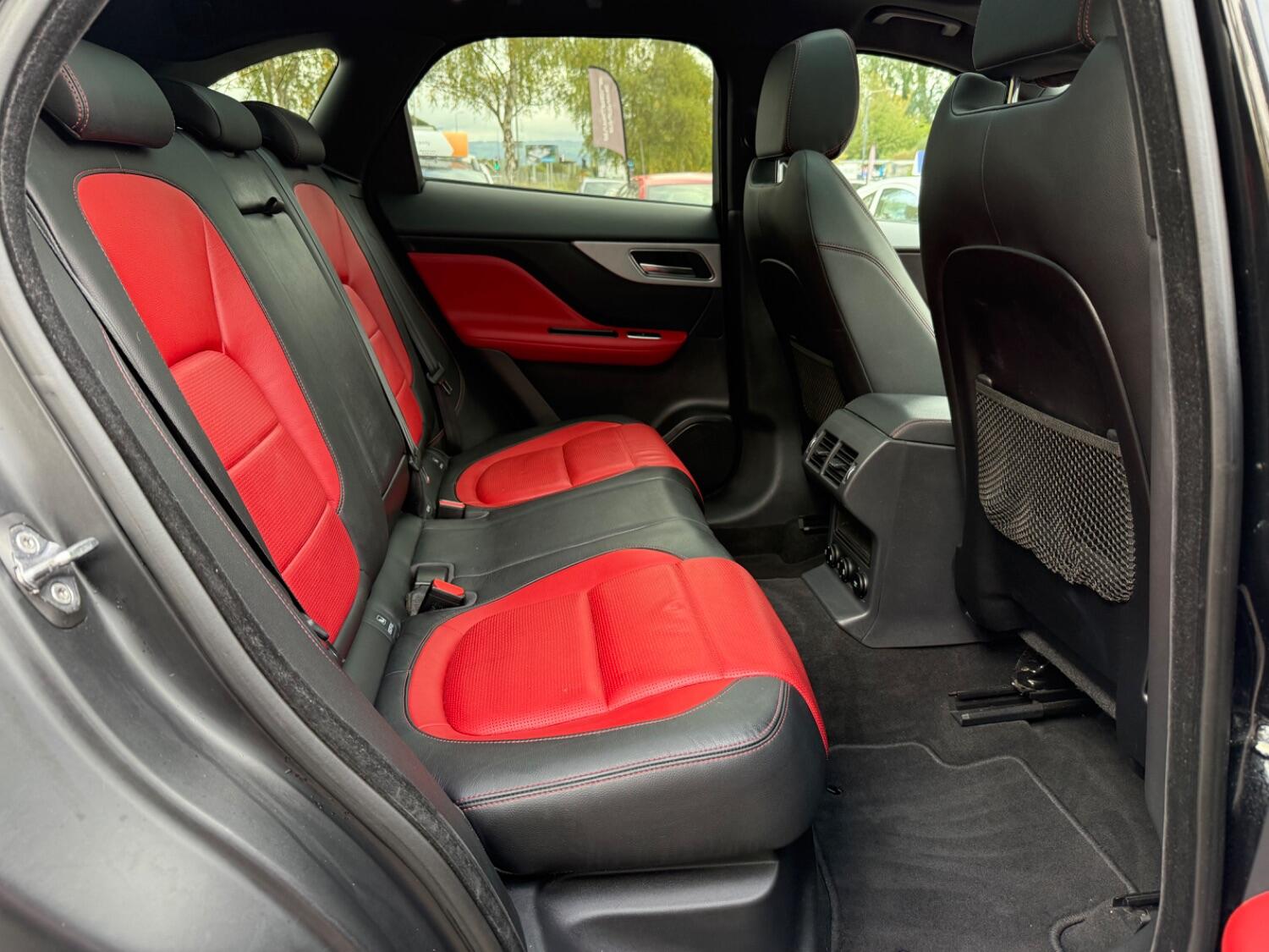 Used Jaguar F-Pace 2018 for sale - 76211775: Photo 14