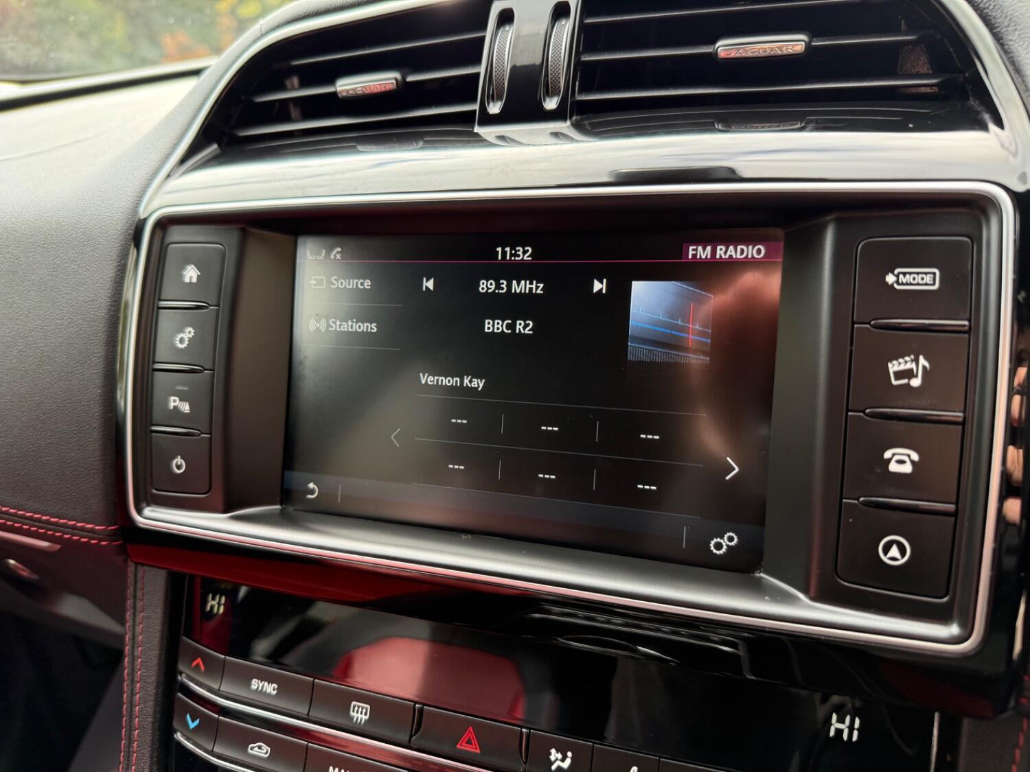 Used Jaguar F-Pace 2018 for sale - 76211775: Photo 30