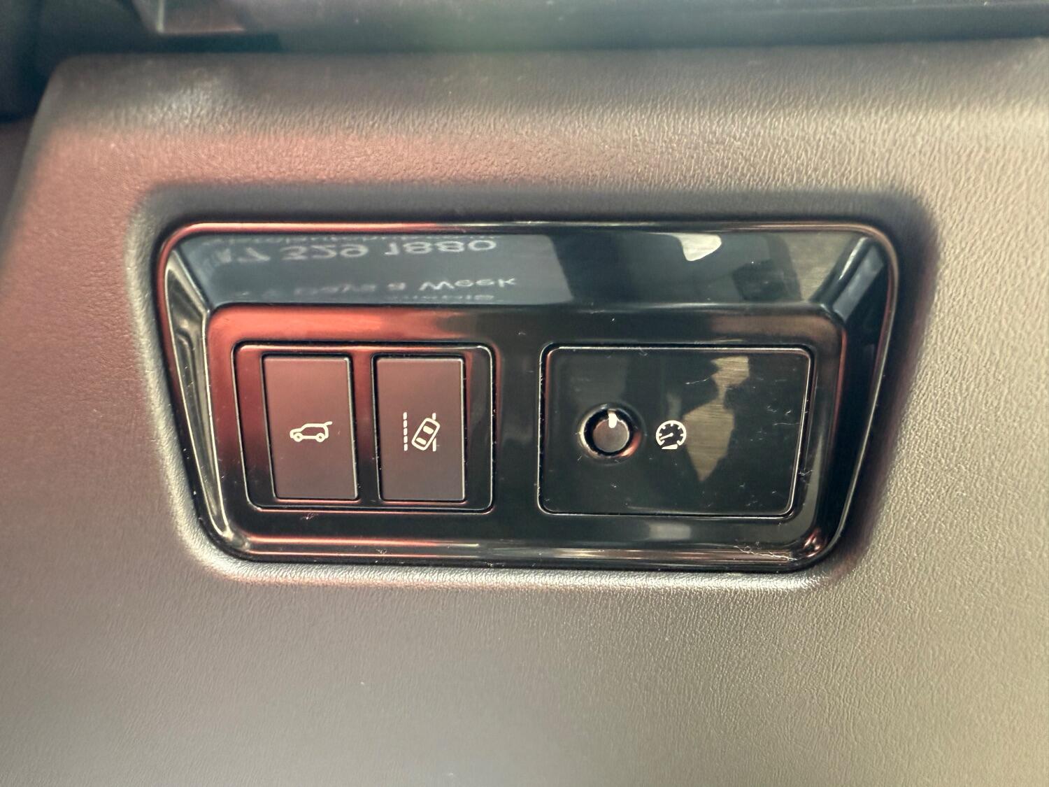 Used Jaguar F-Pace 2018 for sale - 76211775: Photo 52