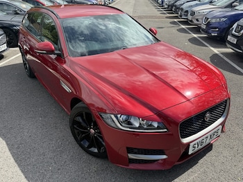 Used Jaguar XF 2018 for sale - 78782311: Photo