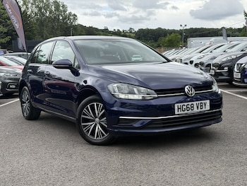 Used Volkswagen Golf 2018 for sale - 78894181: Photo