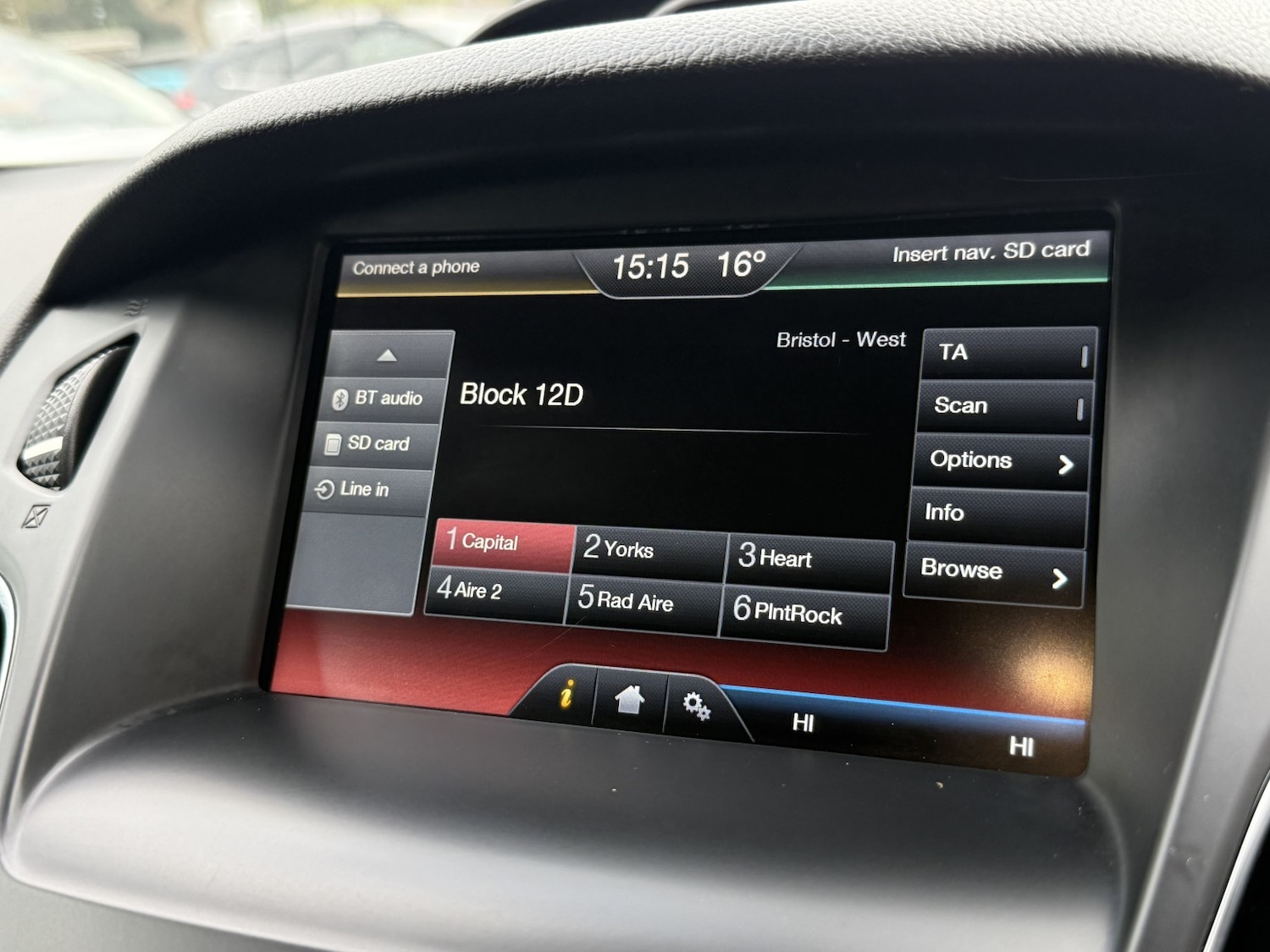 Used Ford Focus 2015 for sale - 77668550: Photo 32