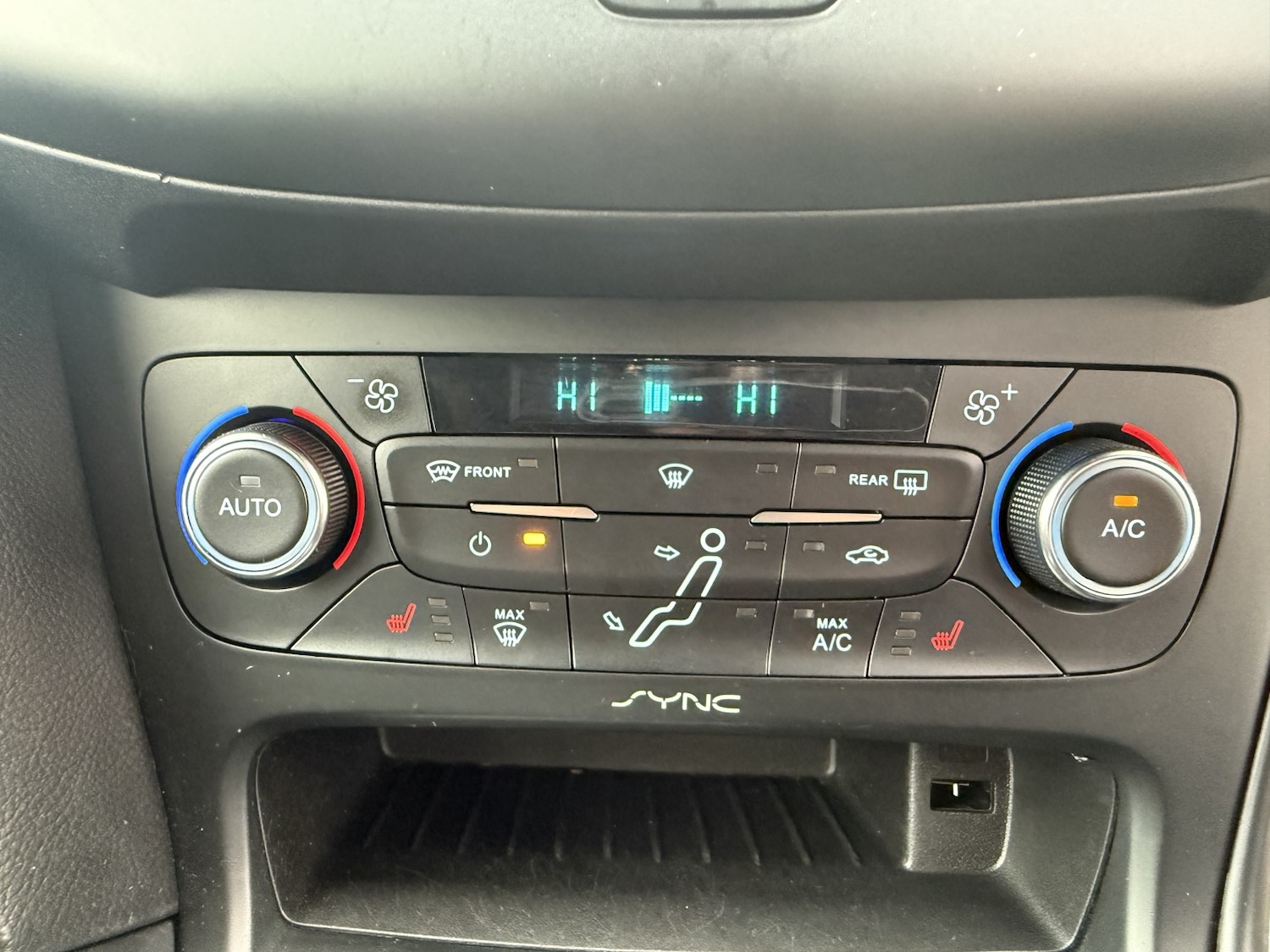 Used Ford Focus 2015 for sale - 77668550: Photo 34