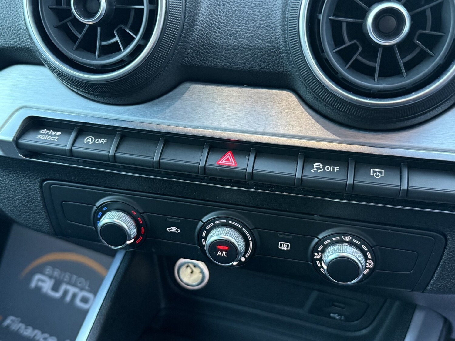 Used Audi Q2 2017 for sale - 77701128: Photo 46