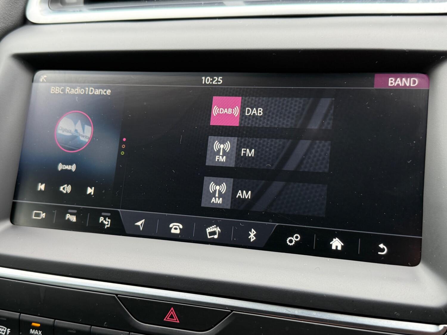 Used Jaguar E-Pace 2018 for sale - 76164542: Photo 45