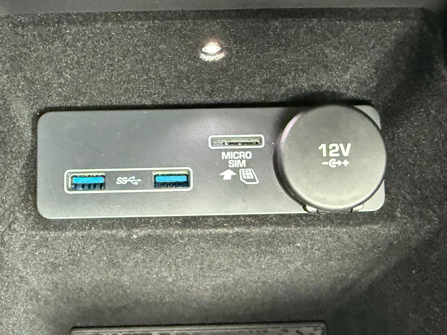 Used Jaguar E-Pace 2018 for sale - 76164542: Photo 48