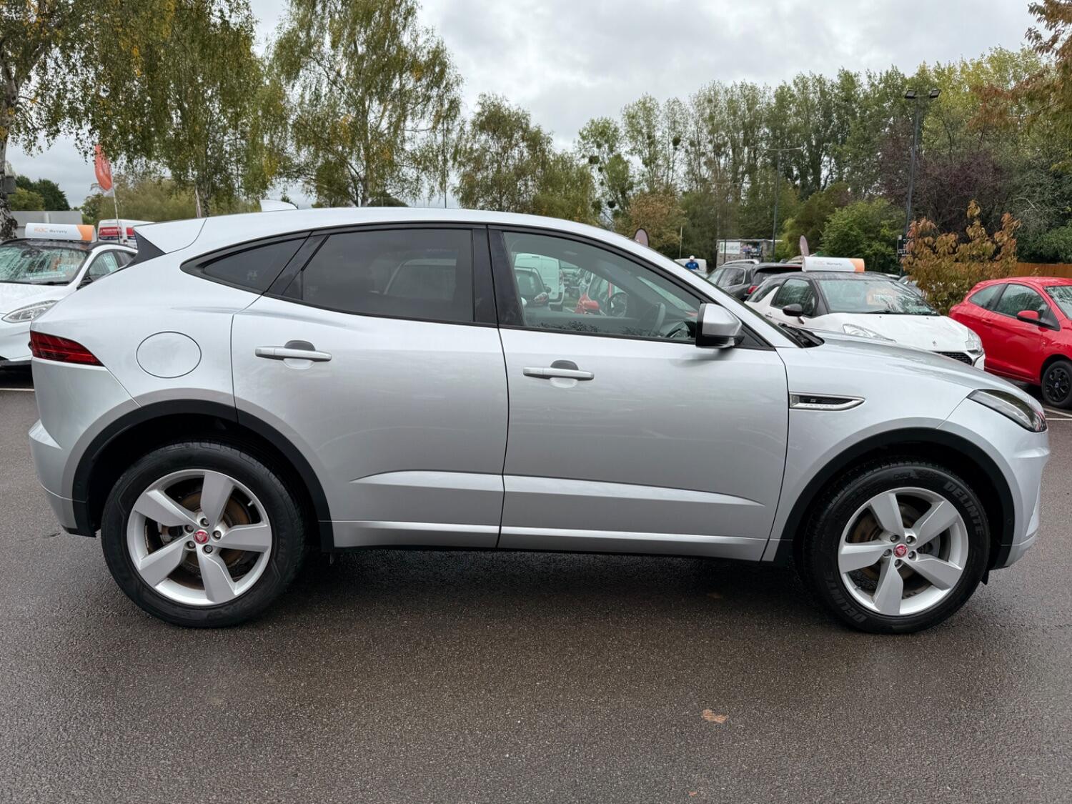 Used Jaguar E-Pace 2018 for sale - 76164542: Photo 6