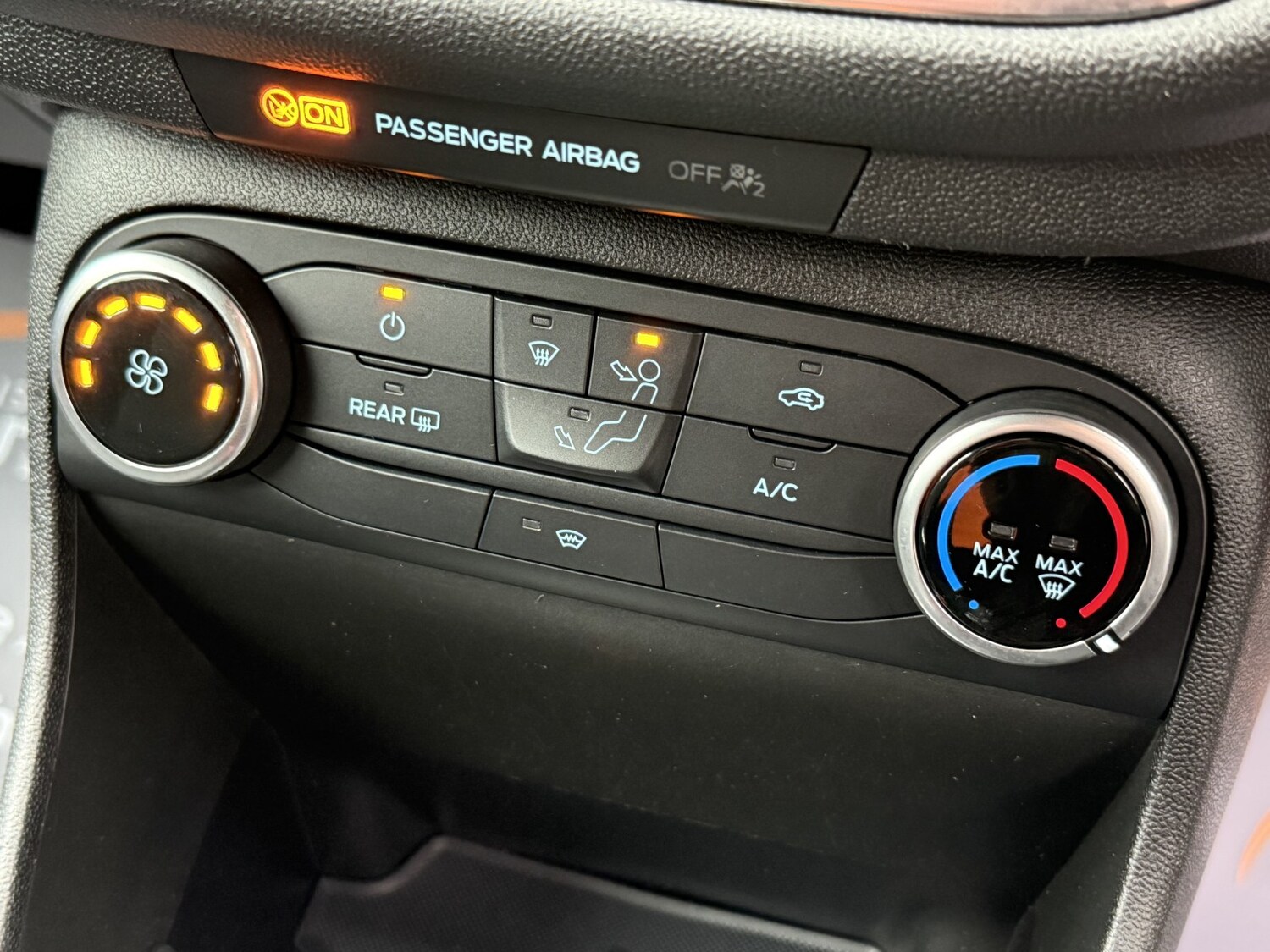 Used Ford Fiesta 2018 for sale - 77792773: Photo 32