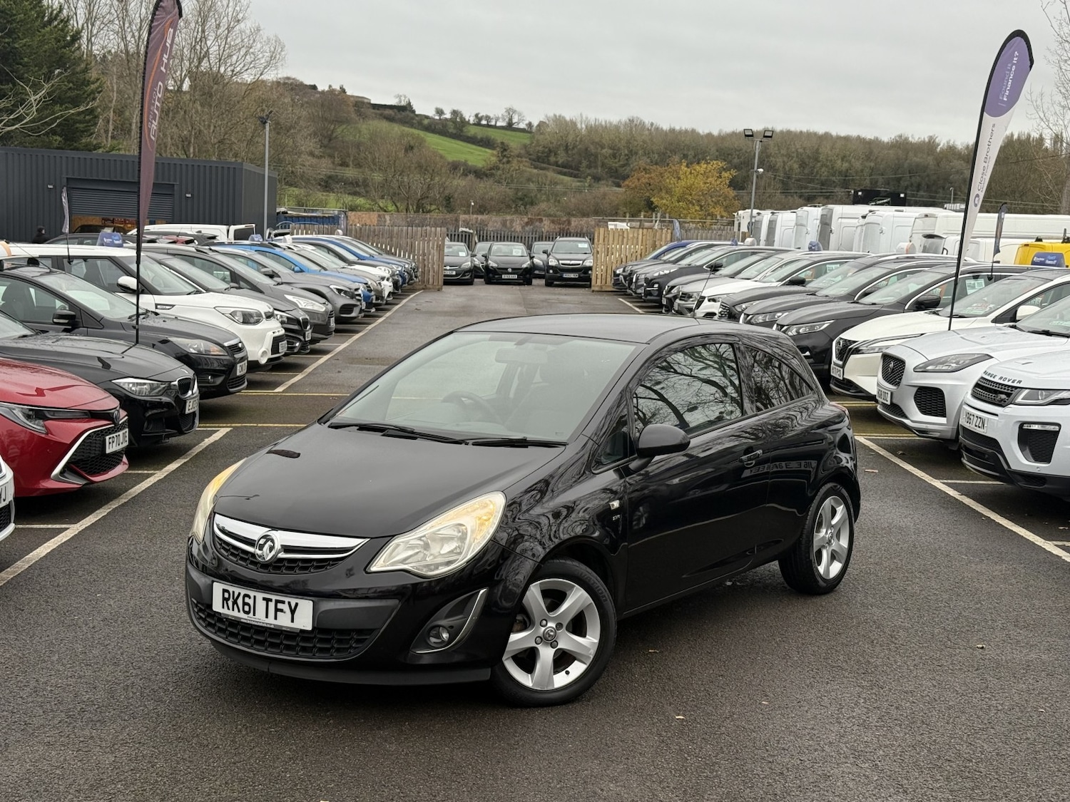 Used Vauxhall Corsa 2011 for sale - 76751886: Photo 4