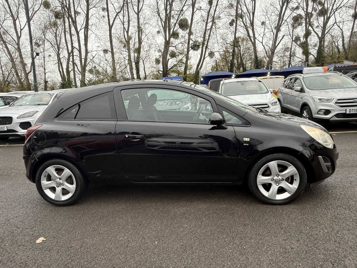 Used Vauxhall Corsa 2011 for sale - 76751886: Photo 6