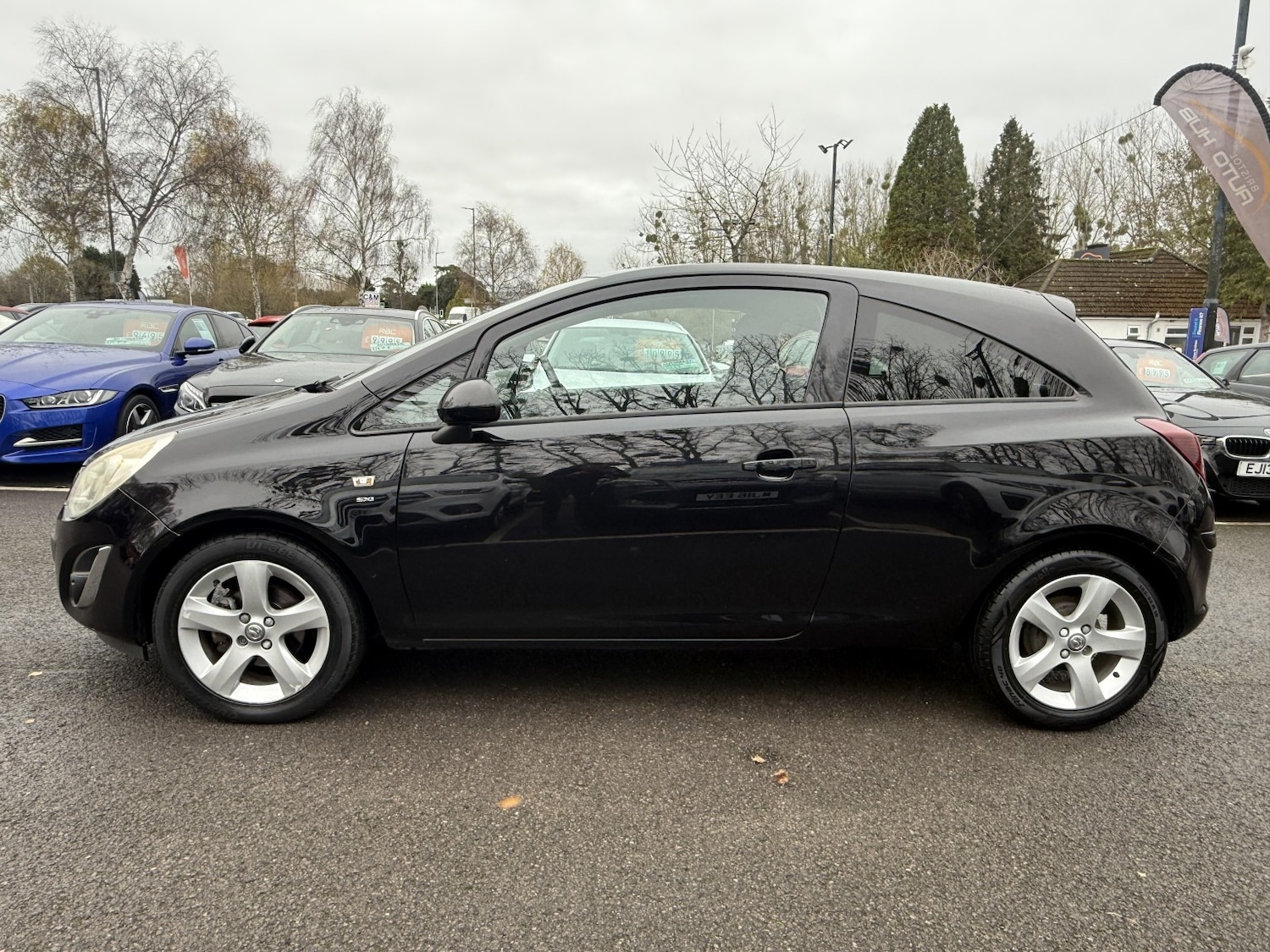 Used Vauxhall Corsa 2011 for sale - 76751886: Photo 7