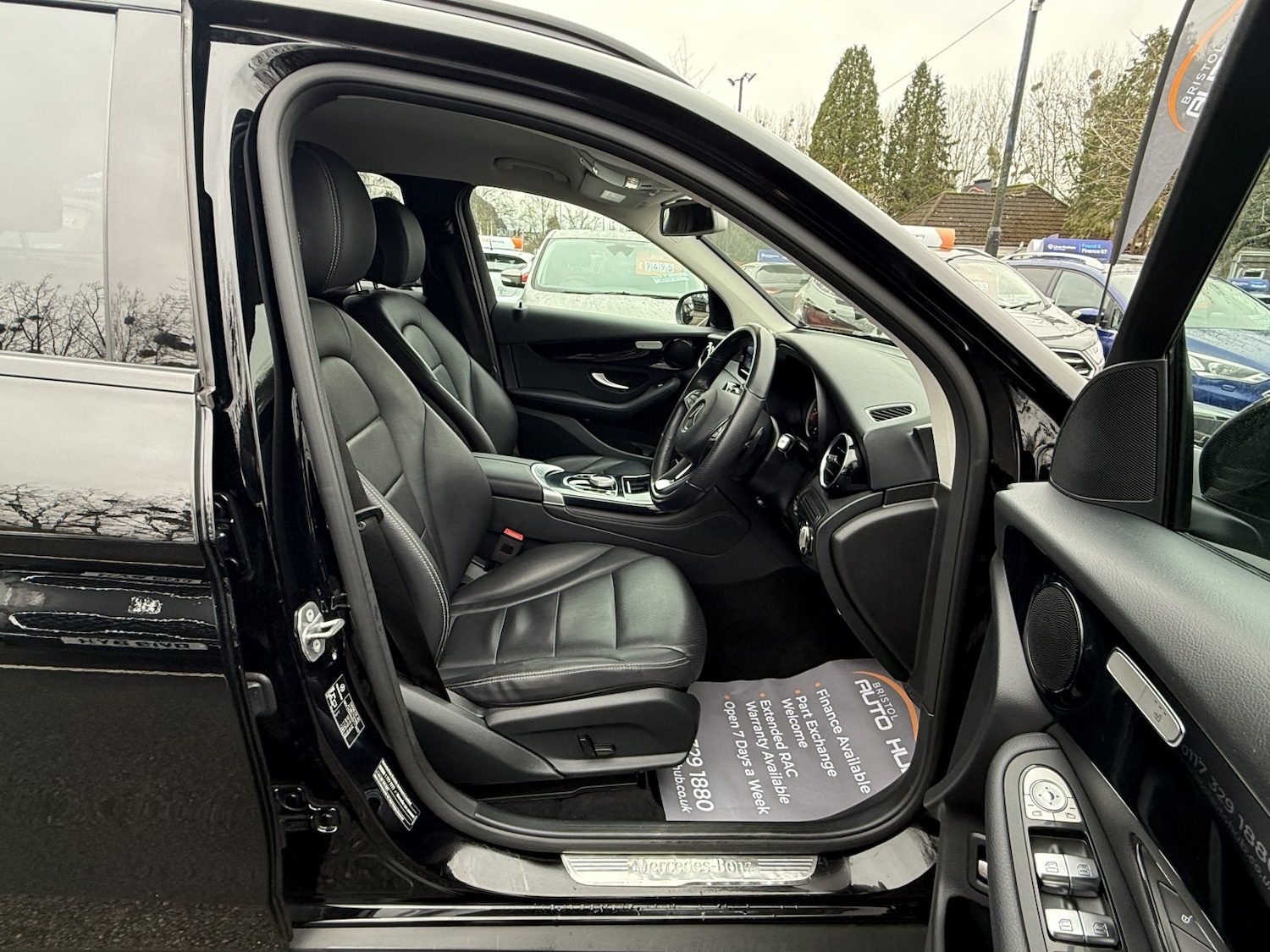 Used Mercedes-Benz GLC 2019 for sale - 77319854: Photo 13