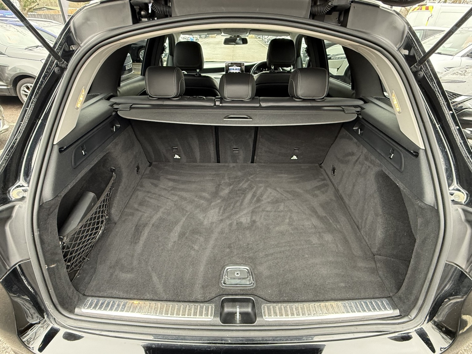 Used Mercedes-Benz GLC 2019 for sale - 77319854: Photo 16