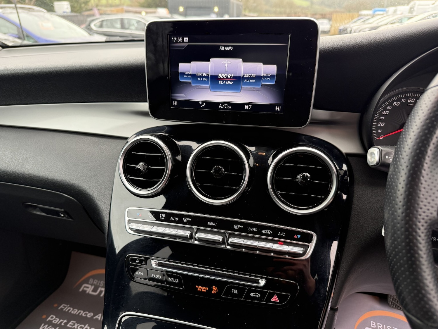 Used Mercedes-Benz GLC 2019 for sale - 77319854: Photo 27