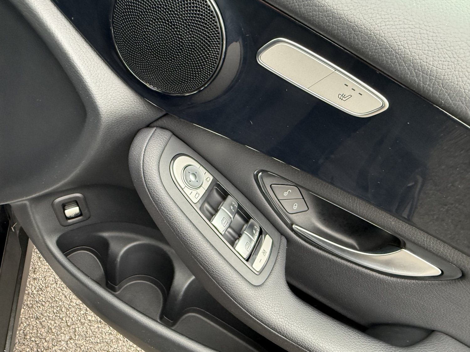 Used Mercedes-Benz GLC 2019 for sale - 77319854: Photo 49