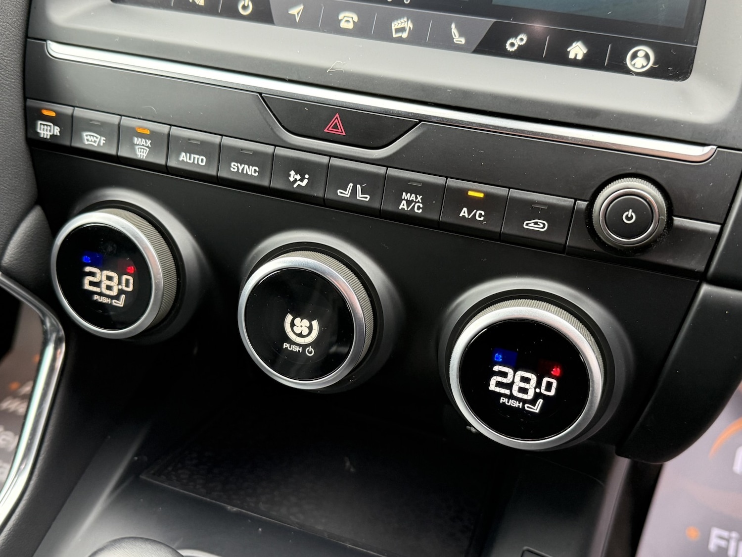 Used Jaguar E-Pace 2019 for sale - 77403668: Photo 46