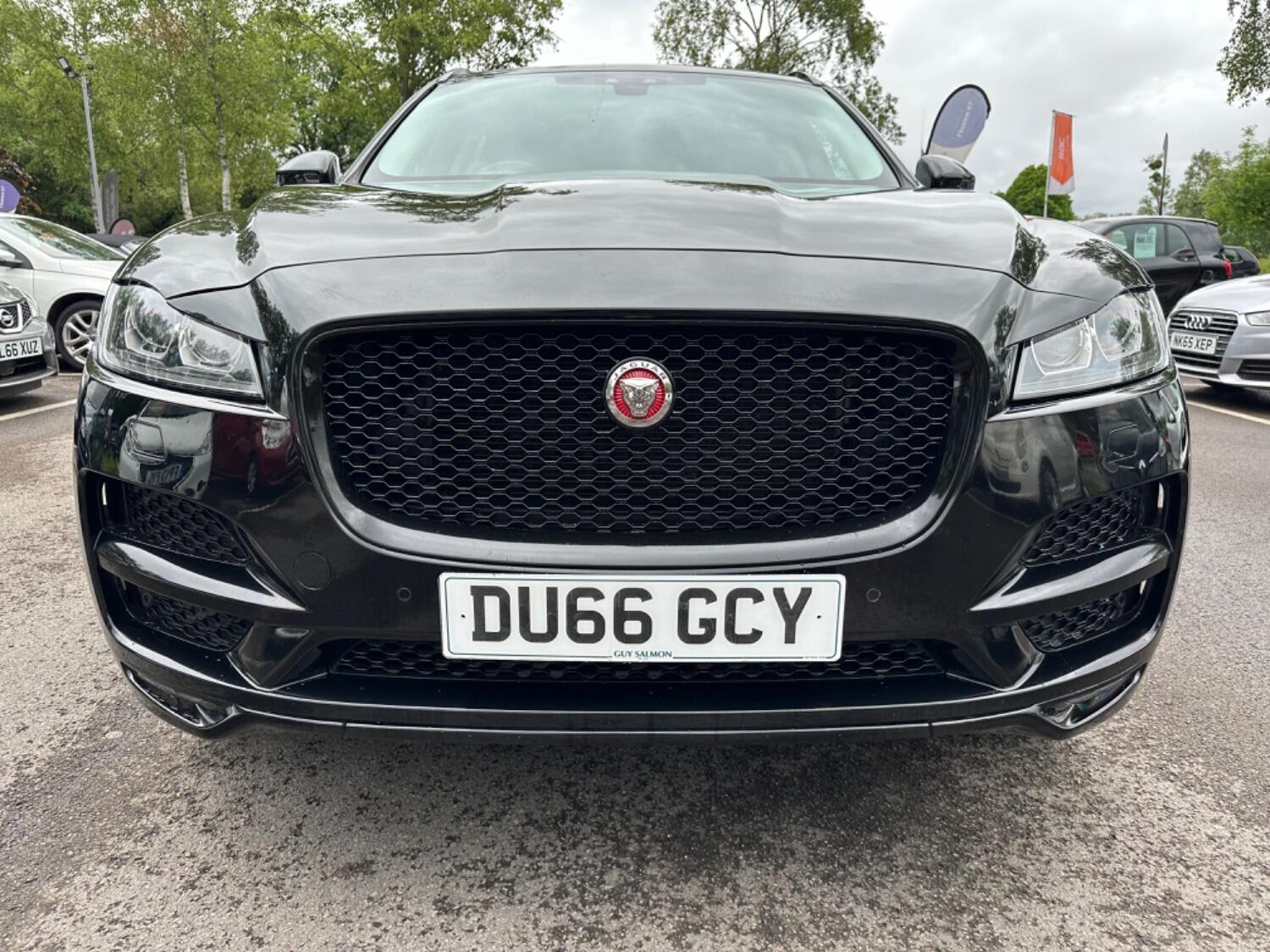 Used Jaguar F-Pace 2017 for sale - 76687275: Photo 17