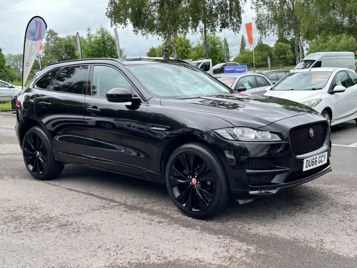 Used Jaguar F-Pace 2017 for sale - 76687275: Photo 36
