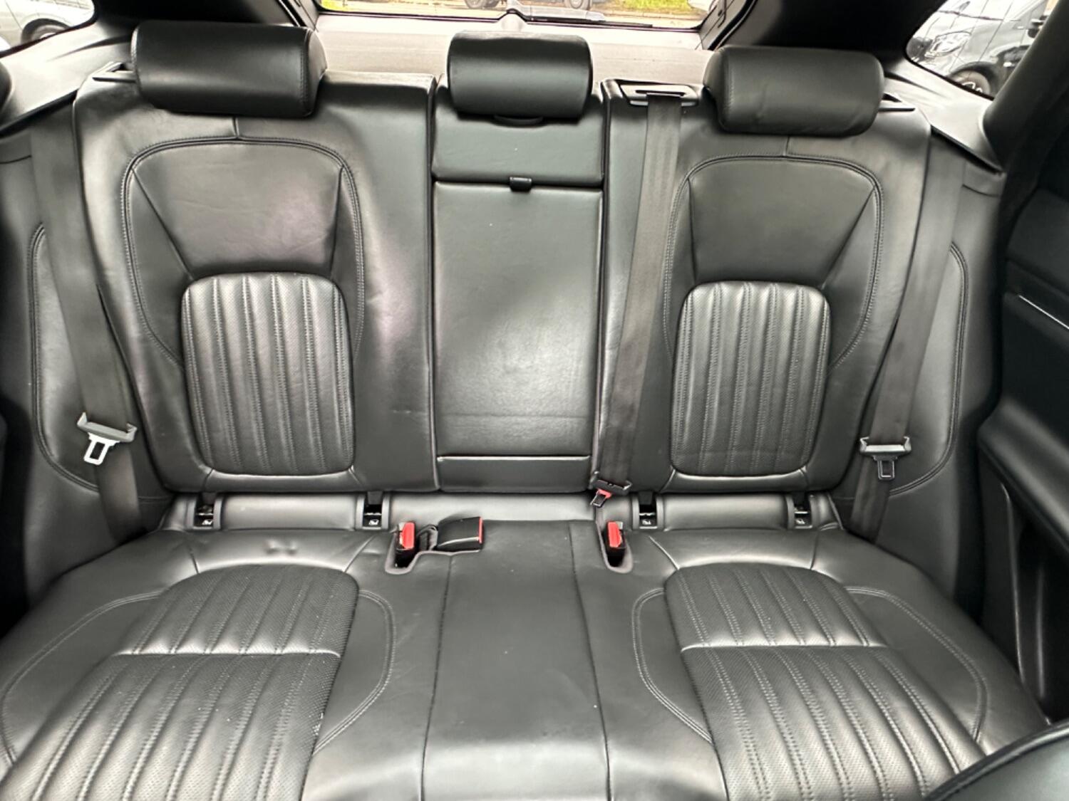 Used Jaguar F-Pace 2017 for sale - 76687275: Photo 41