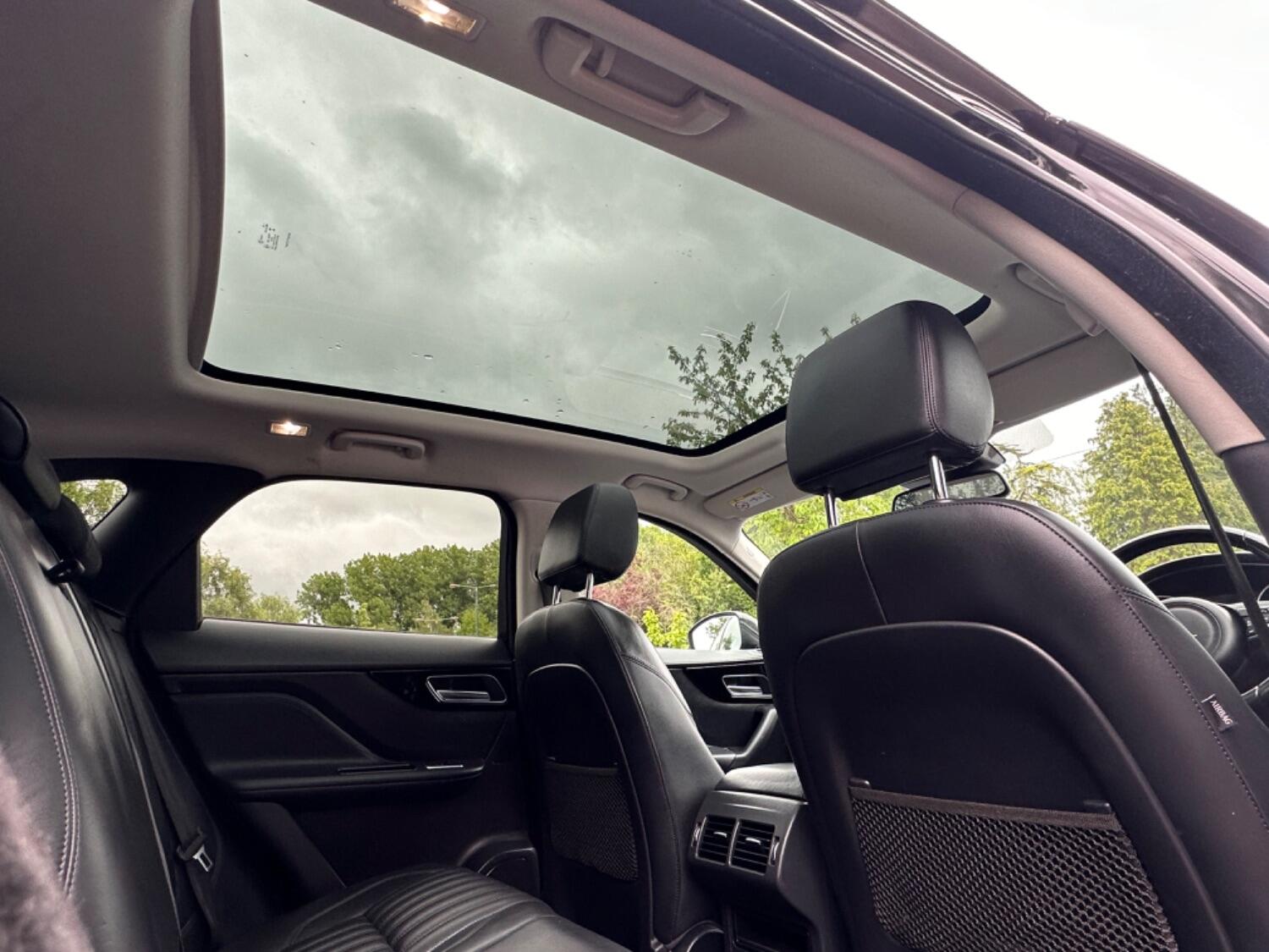 Used Jaguar F-Pace 2017 for sale - 76687275: Photo 47