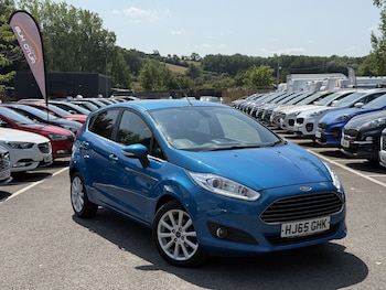 Used Ford Fiesta 2015 for sale - 79352710: Photo